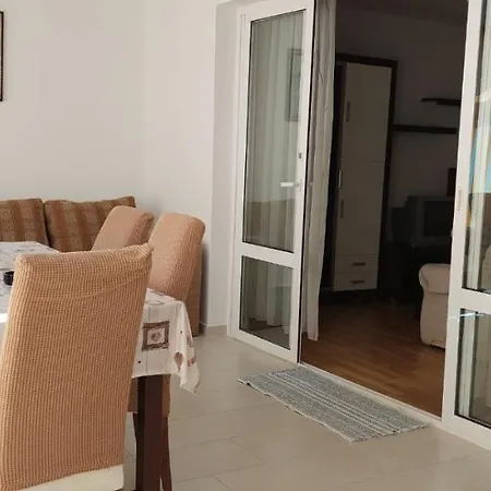 Kosutic Διαμέρισμα Stara Baška